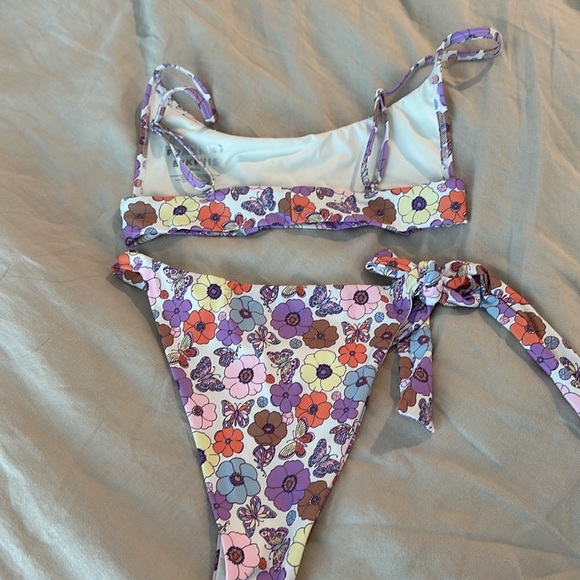 Frankies Bikinis Mariposa Print Bikini - Picture 6 of 7